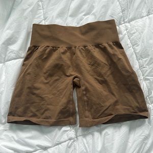NVGTN shorts